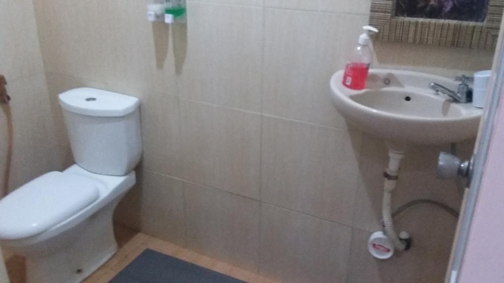 Pendopo Andari Homestay Джокьякарта Экстерьер фото